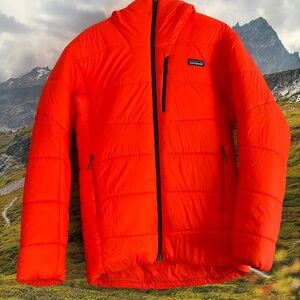 Patagonia Men's Hyper Puff Parka- Men's Medium; Fall 2017